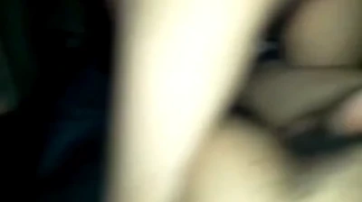 희뿌연 애액이 넘쳐나는 여친